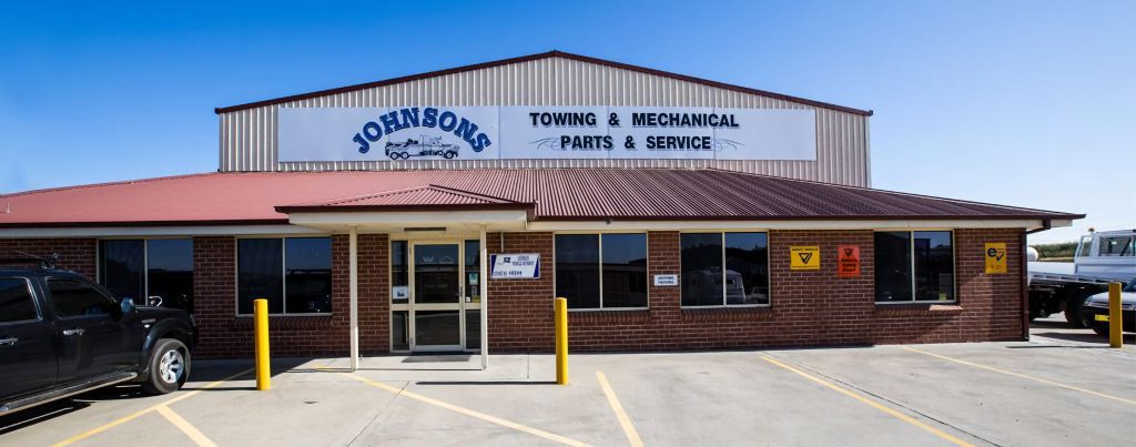 Johnson's Towing & Mechanical