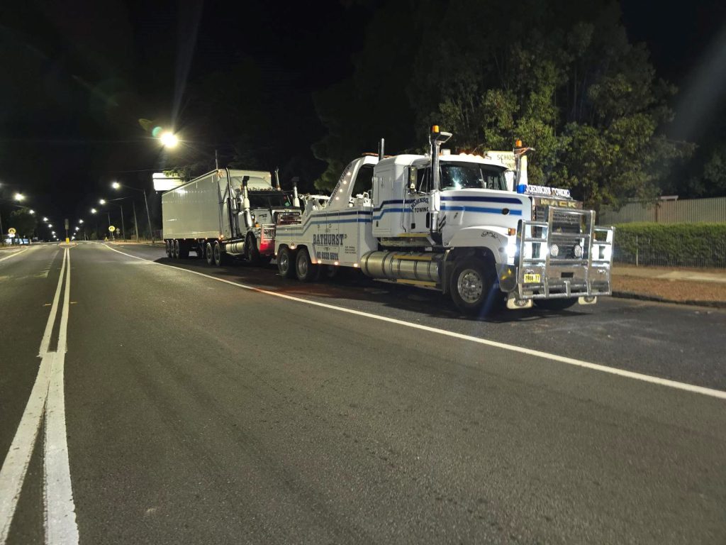 Johnson's Towing & Mechanical